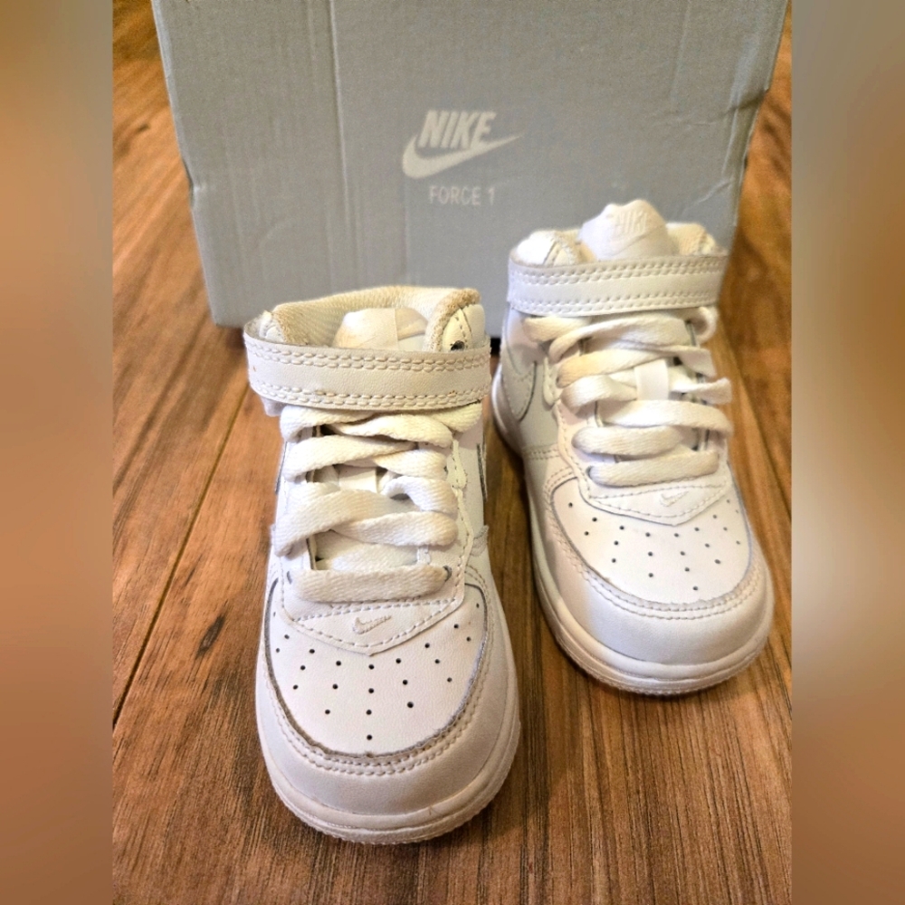 Nike Air Force 1 MID Baby Shoes White Leather Size US-4C / 314197 113